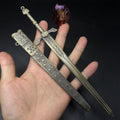 ER Game Banished Knight's Greatsword 22CM Metal Replica