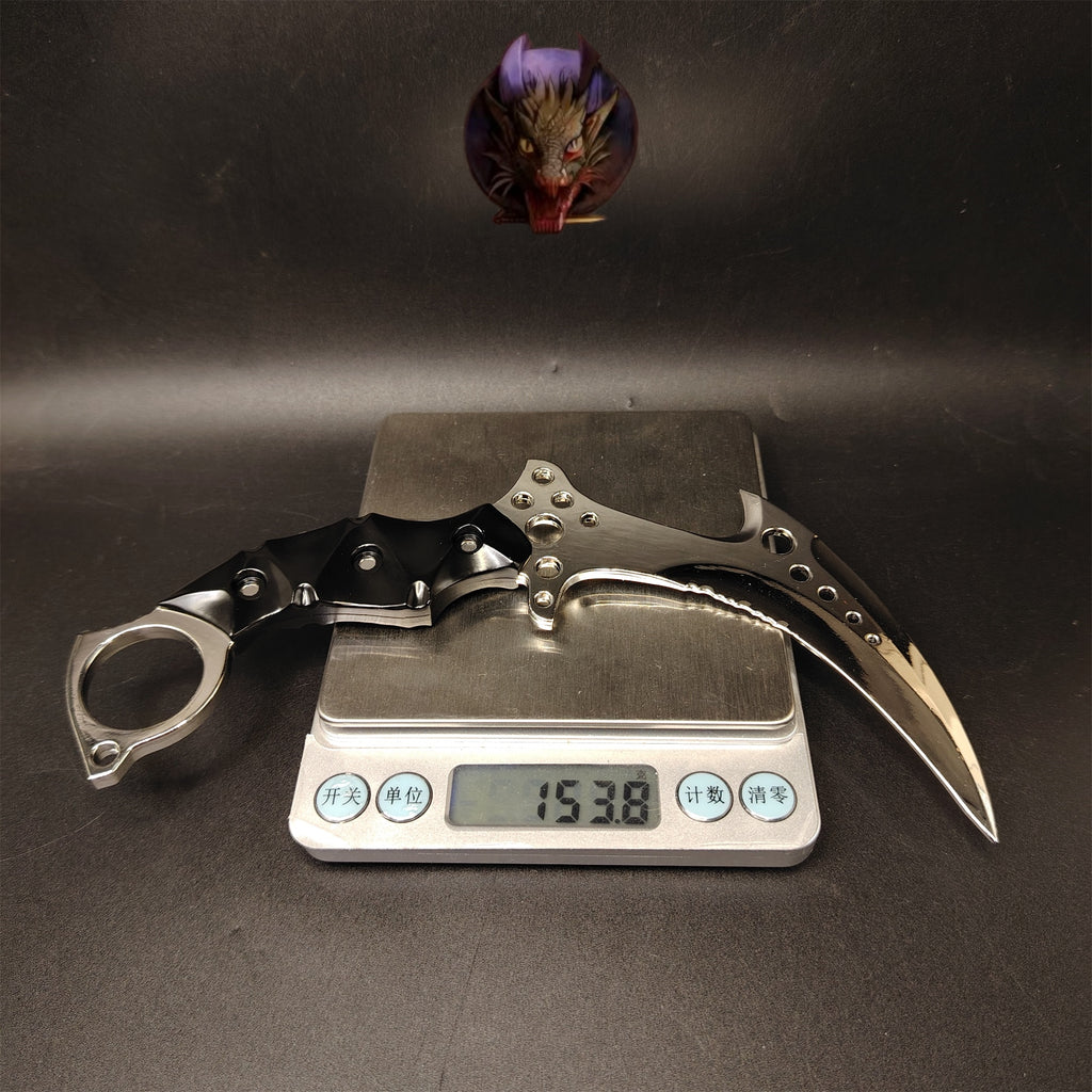 Re8 Metal Chris Karambit Metal Replica