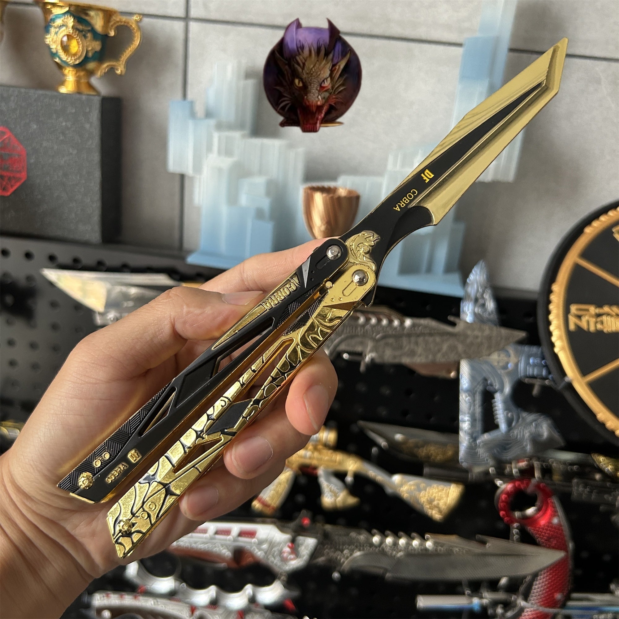 Delta Force Game Cobra Vanguard Butterfly Knife Blunt Metal Replica 2 Optins