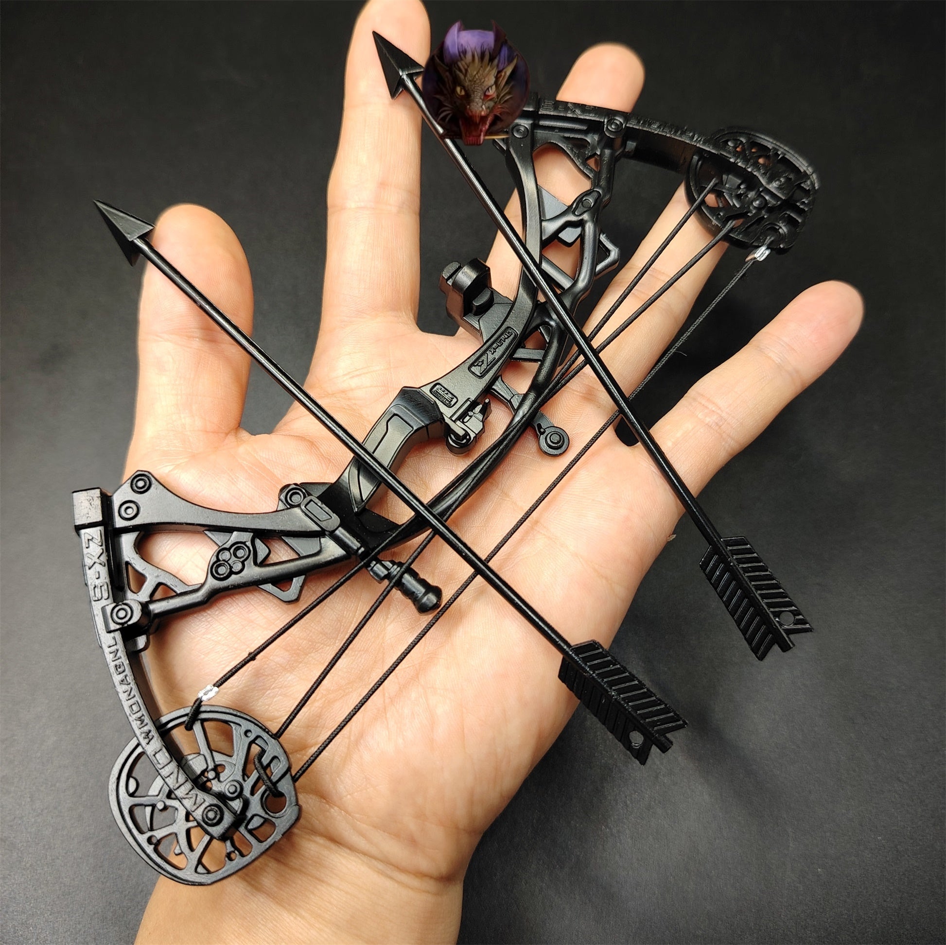 Delta Force Game Composite Bow Miniature Metal Replica