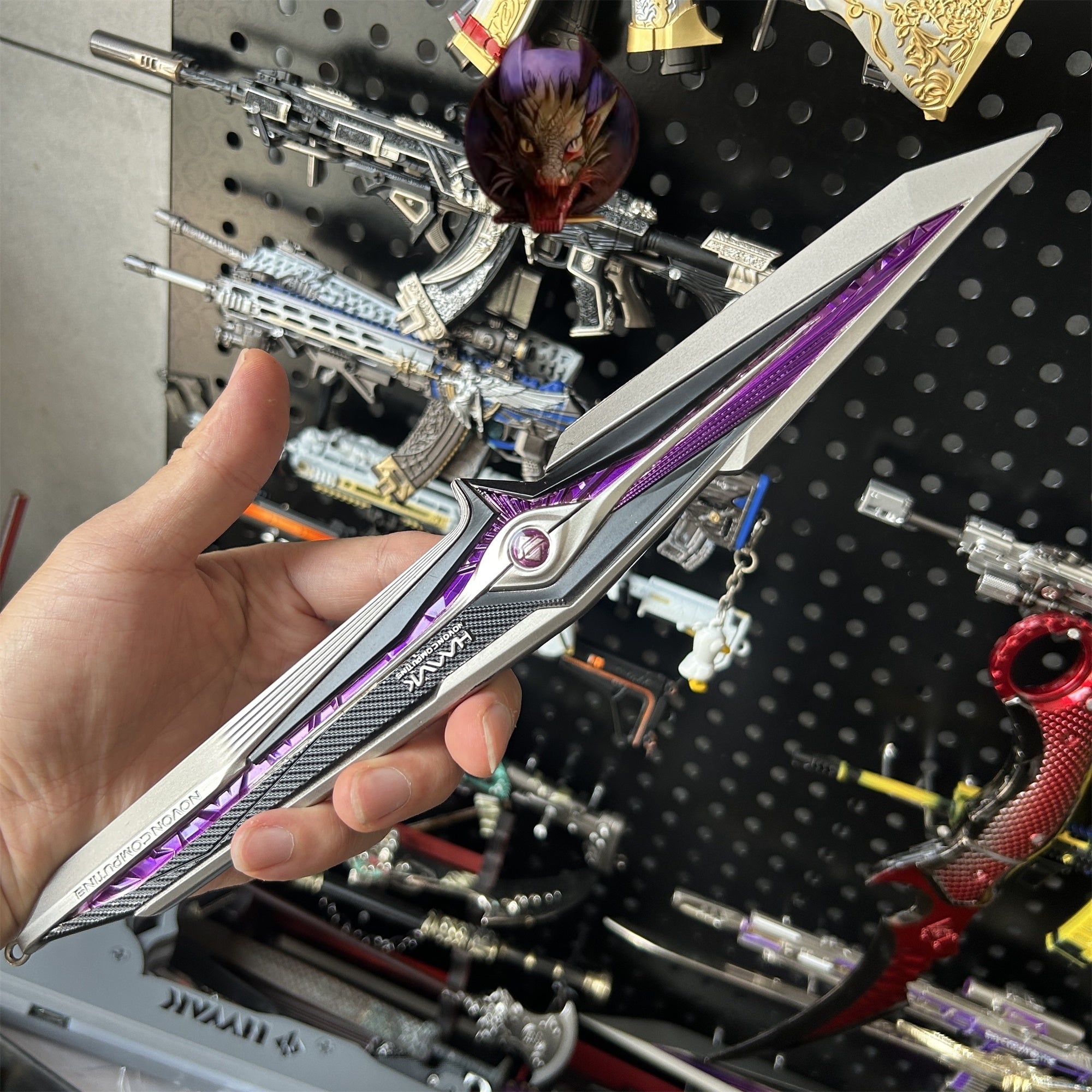 Delta Force Game Fallen Star Knife Metal Replica 28CM