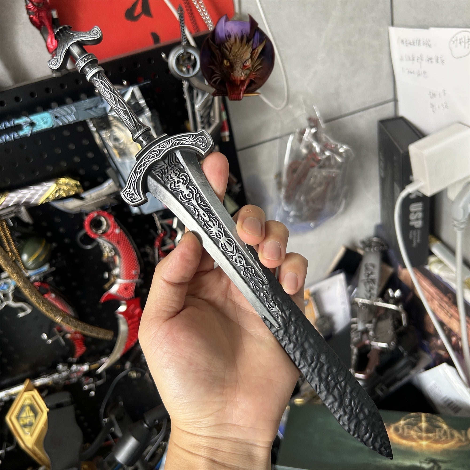 Soul Game Gargoyle's Black Blade 30CM Metal Replica