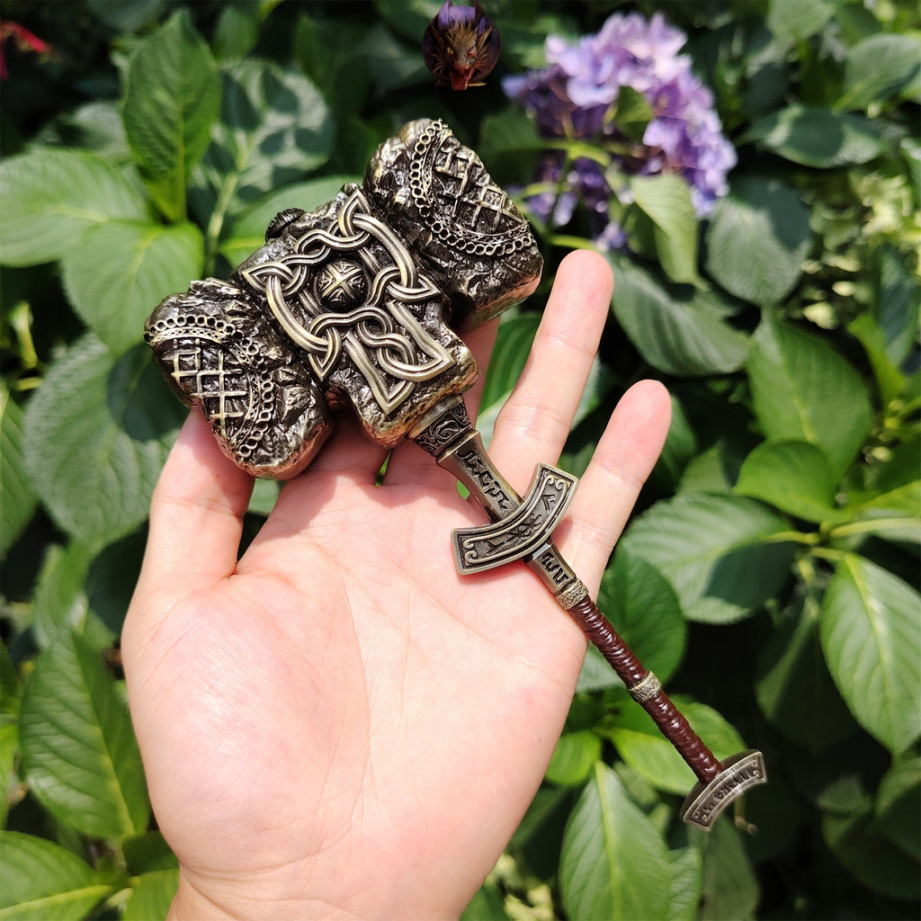 ER Game Giant-Crusher Hammer Metal Replica