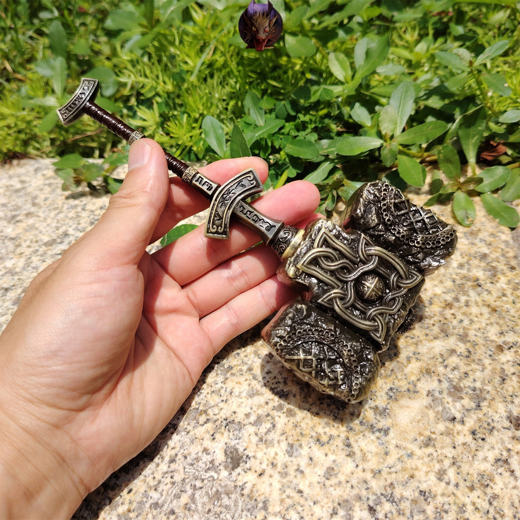 ER Game Giant-Crusher Hammer Metal Replica