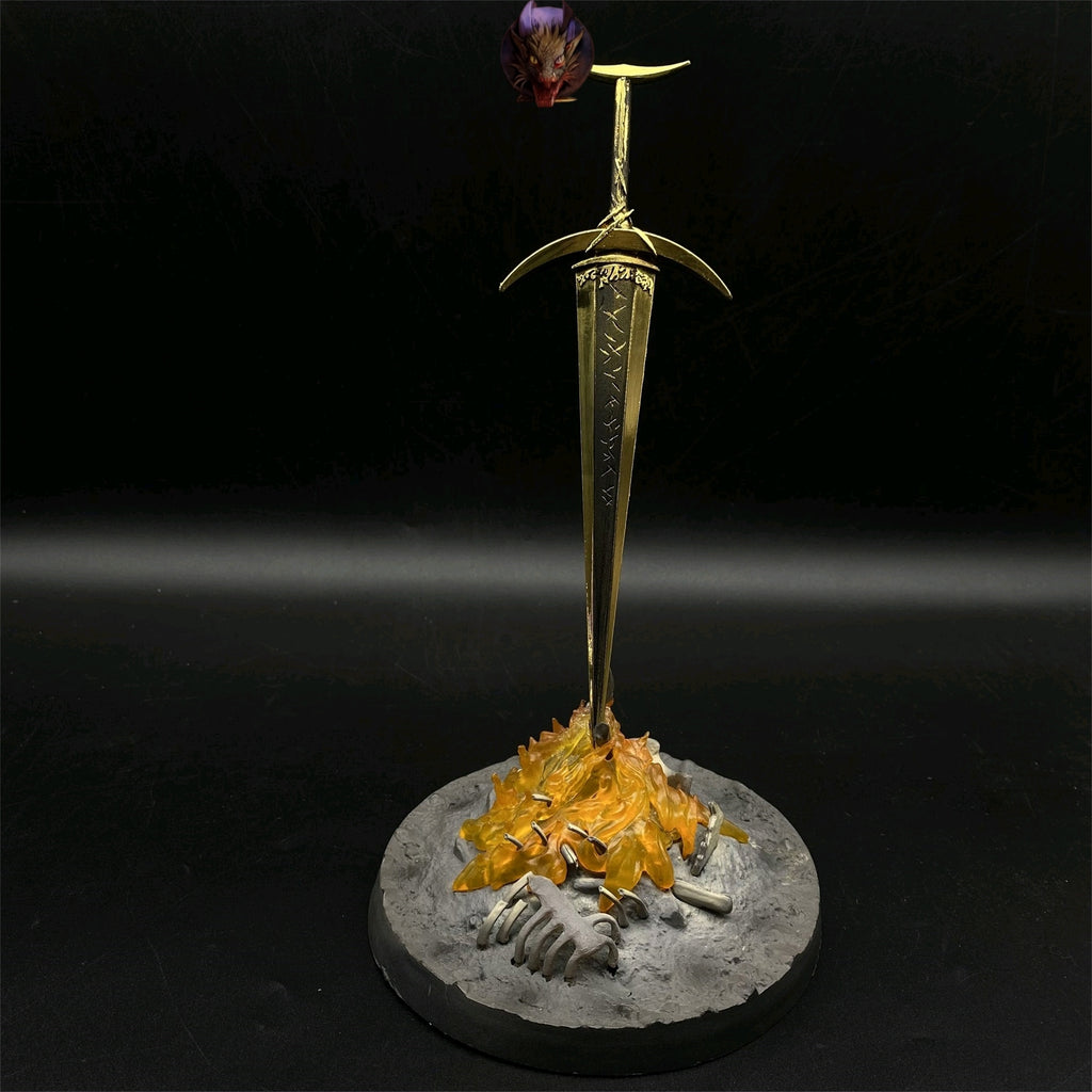 ER Golden Order Greatsword Metal Miniature Replica