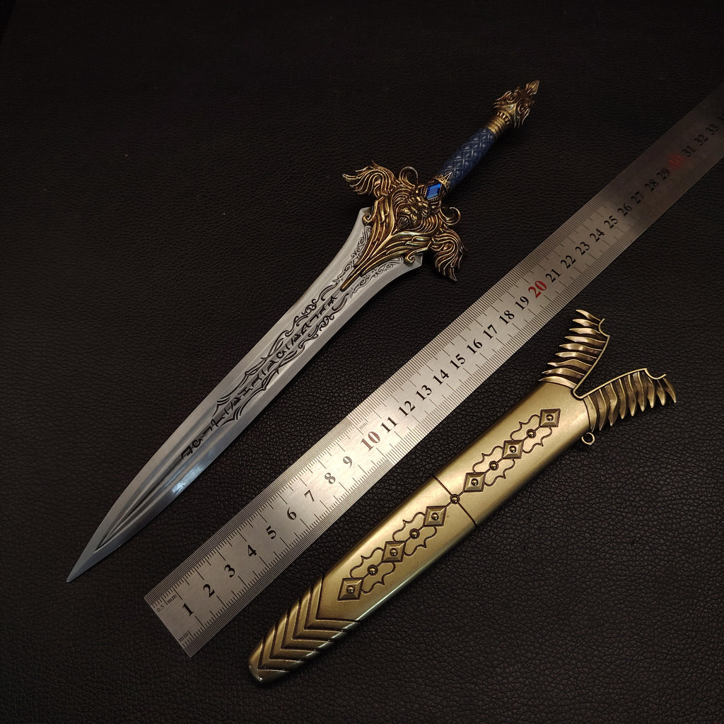 WOW Classical Game 30CM Royale Guard Sword With Gift Box