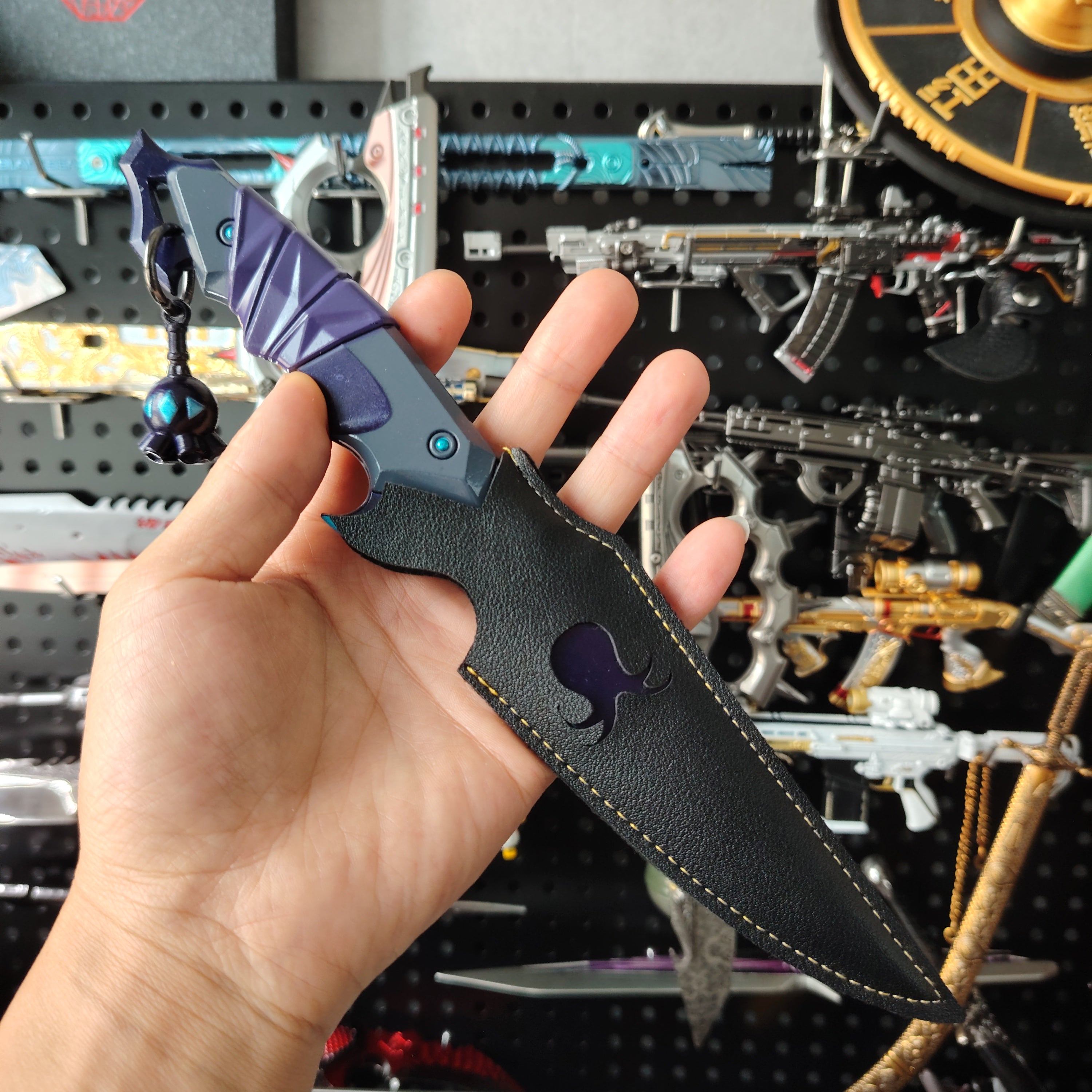 Val Game GO! Vol. 3 Dagger Omen knife Metal Replica
