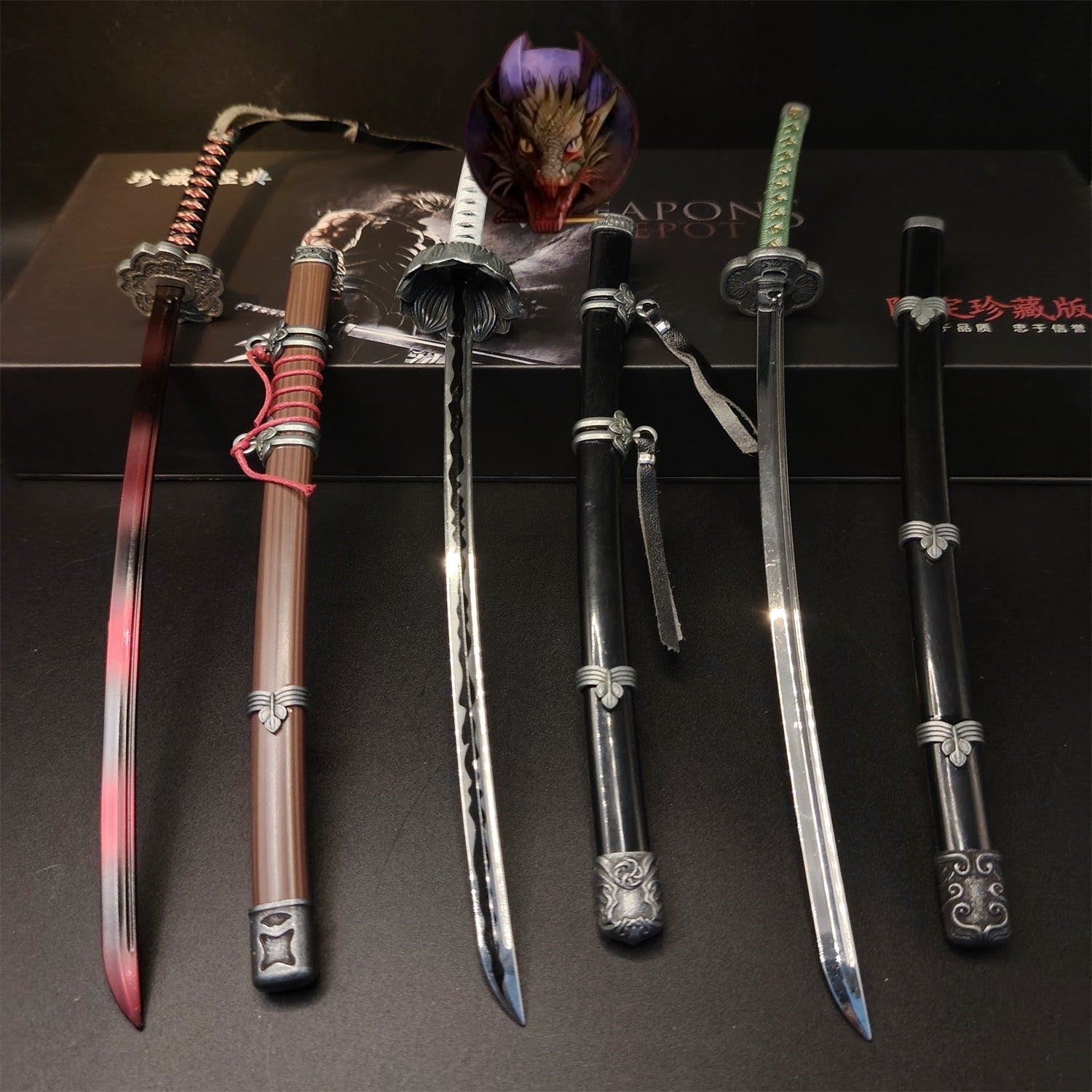 Kusabimaru, Gracious Gift of Tears, Black Mortal Blade 3 In Gift Box