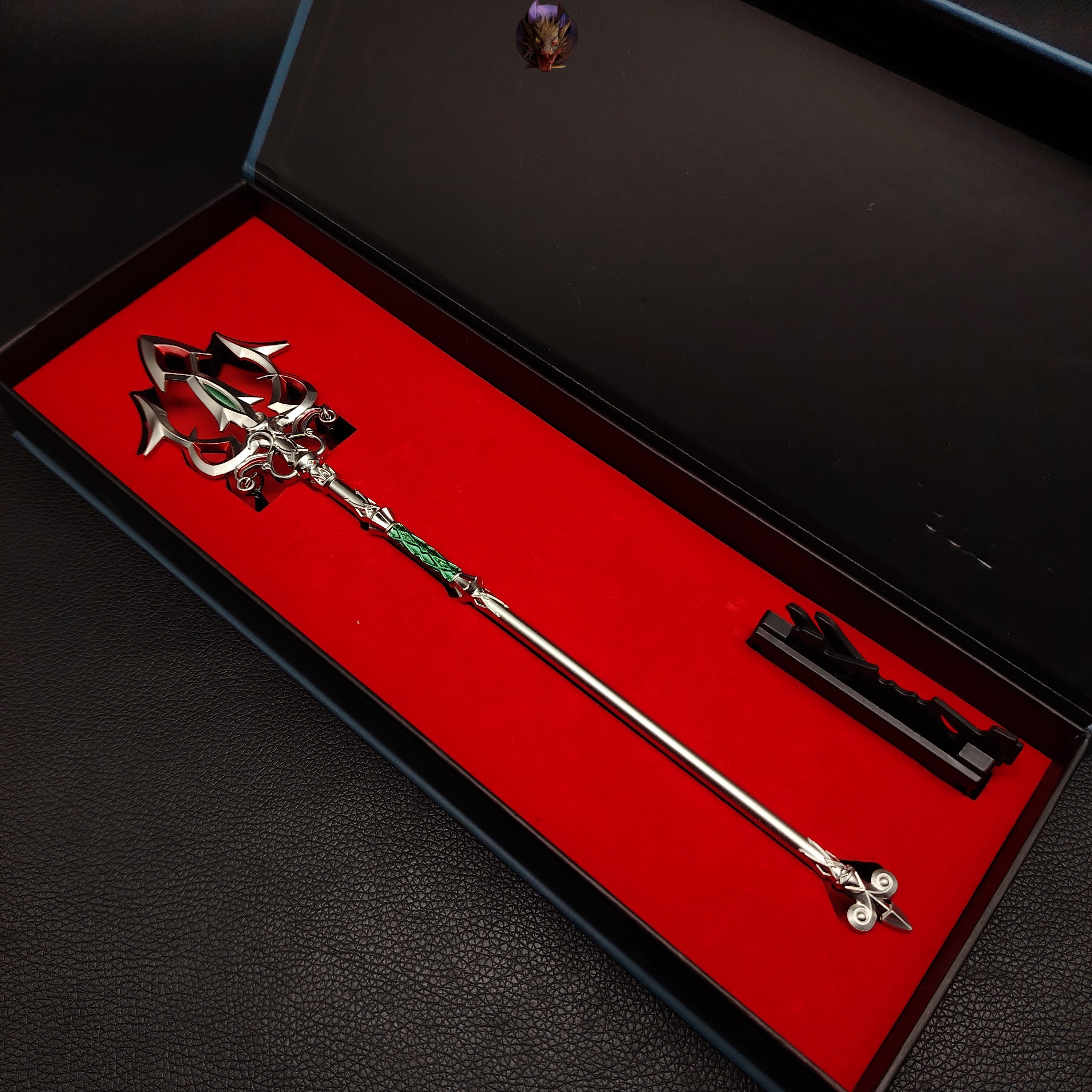 Link Lightscale Trident Metal Replica With Gift Box