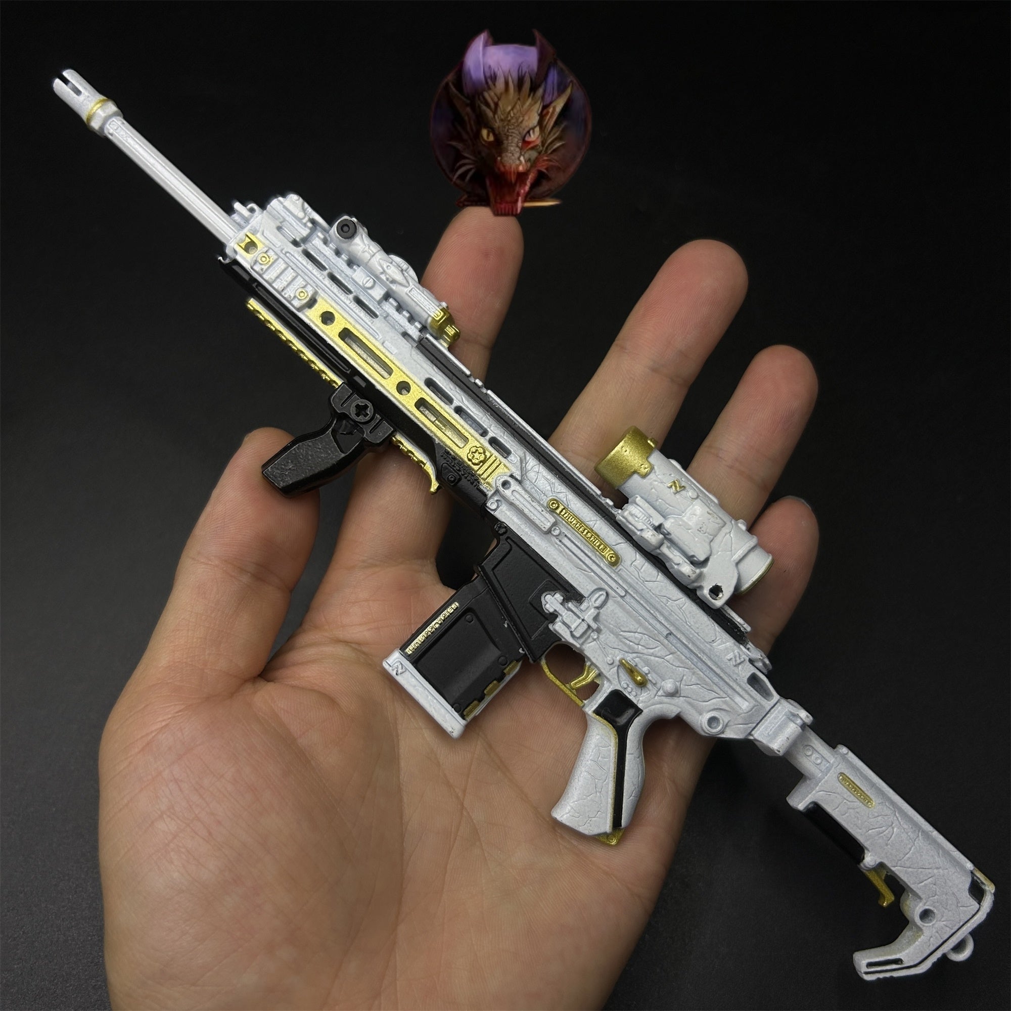 Delta Force Game Mercy M7 Battle Rifle Metal Tiny Gun