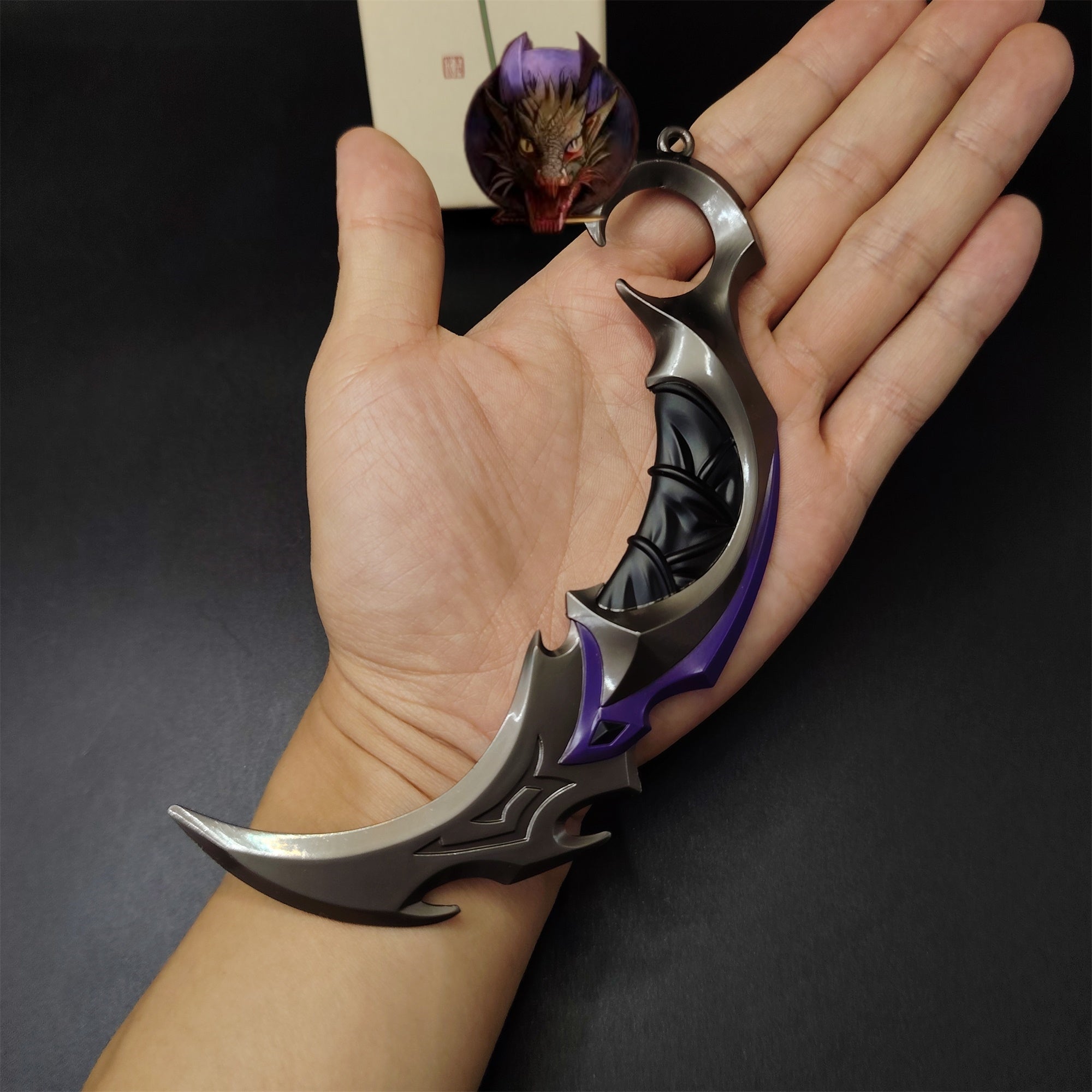 Reaver Karambit Metal Replice