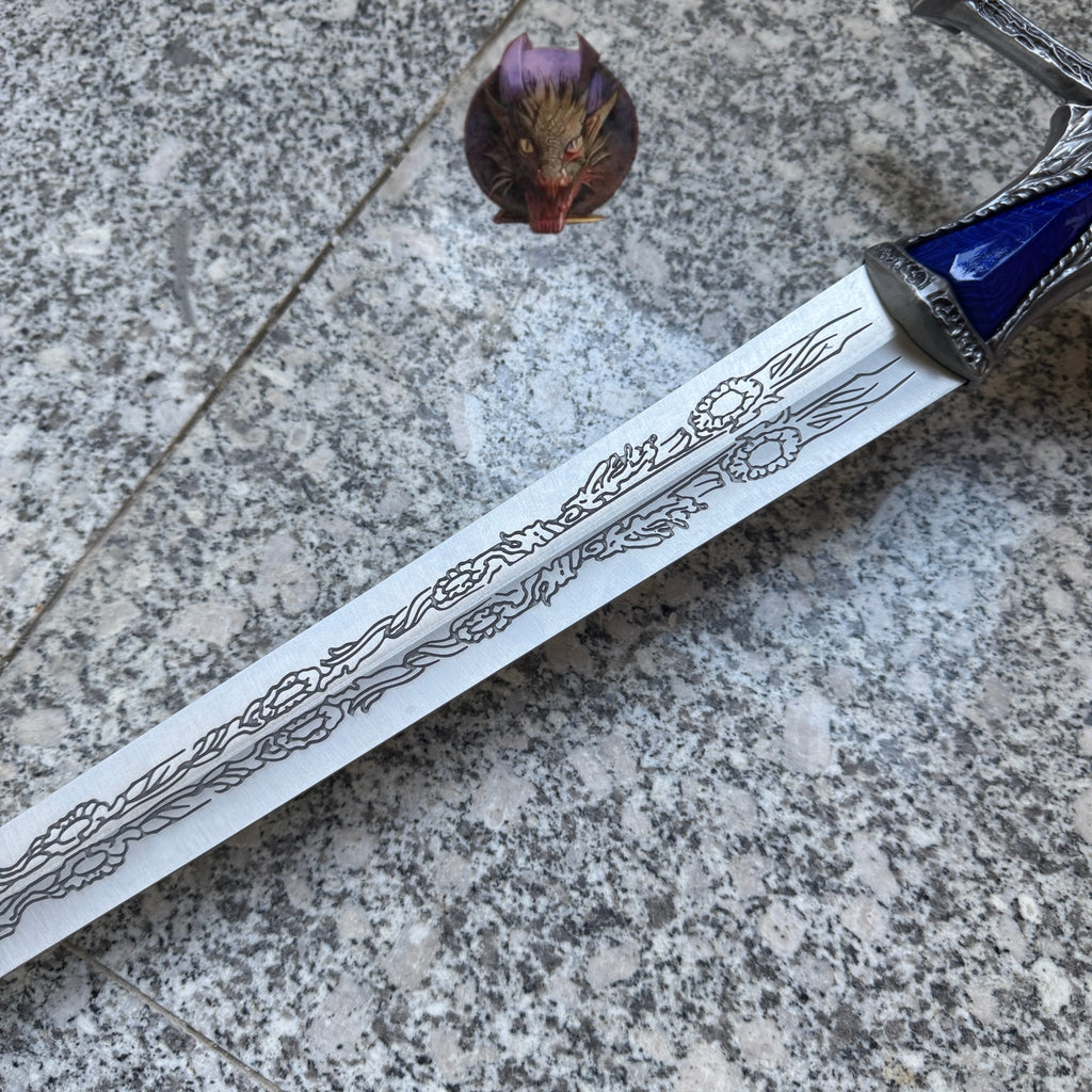 Life-size Twin Moon Knight Rellana Sword Steel Replica 2 Options