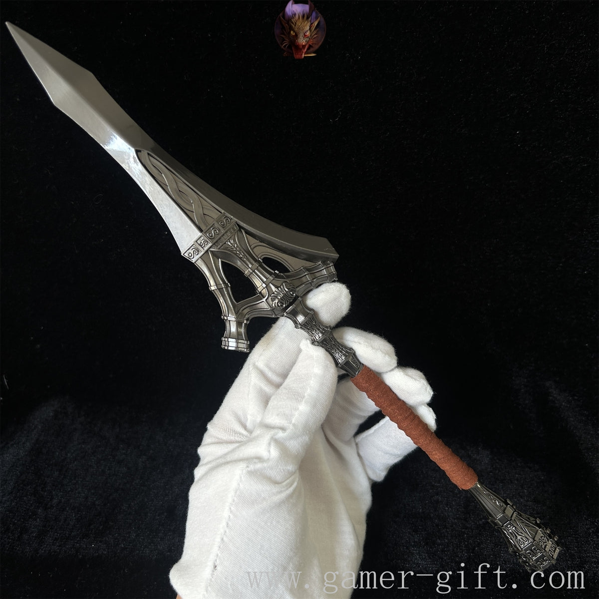 Soul Game Serpent Hunter Spear Metal Replica With Gift Box