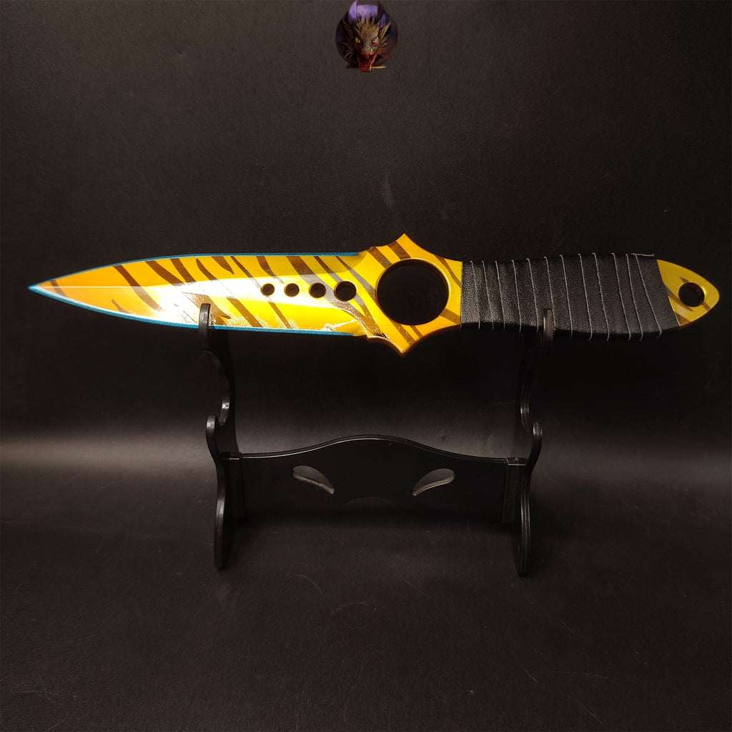 CS Game Skeleton Knife Tiger Tooth Skin Metal Replica