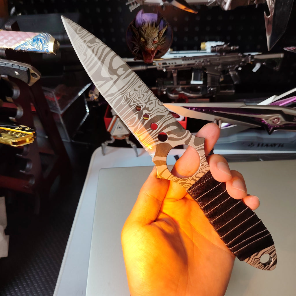 CS Game Skeleton Knife Props Metal Replica