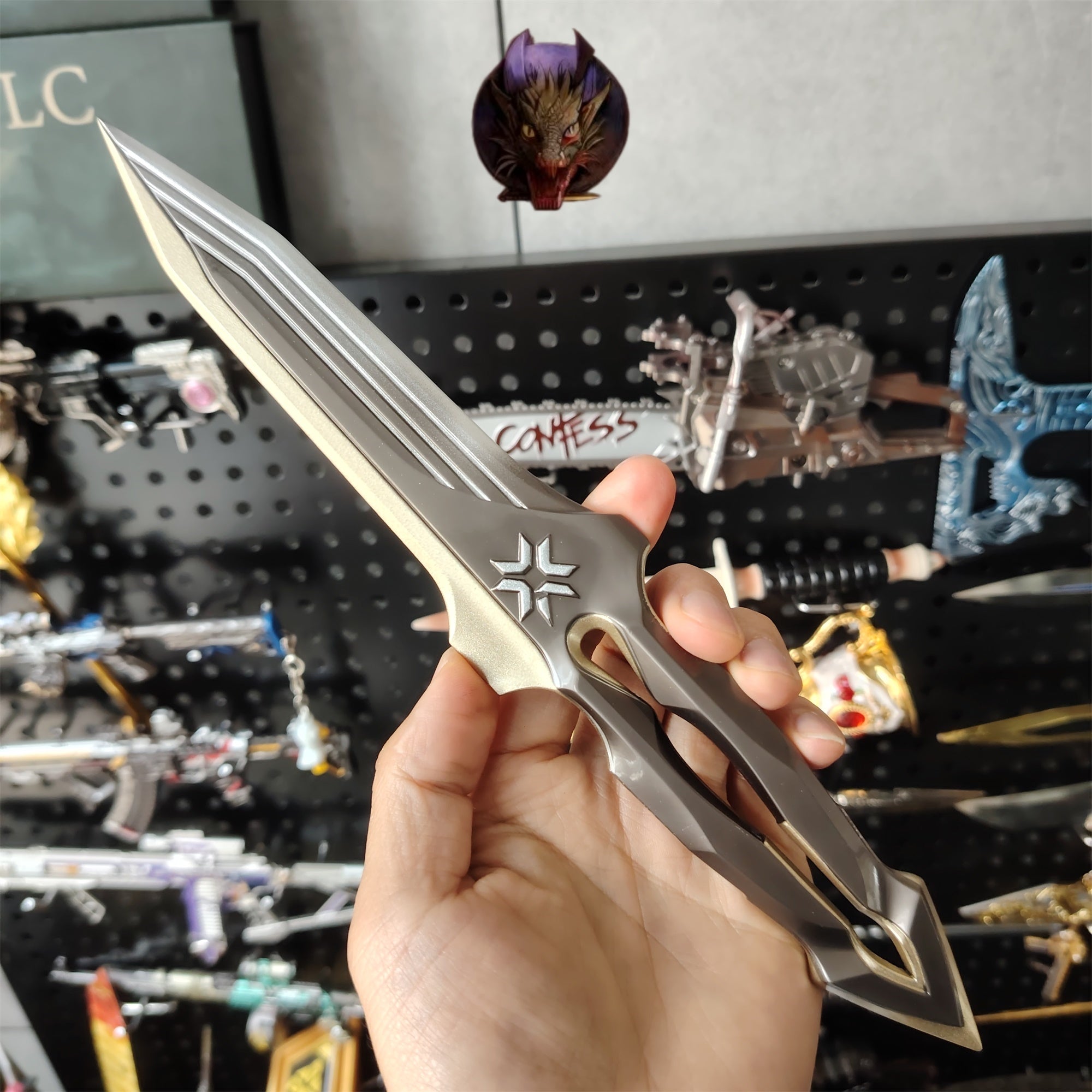 Life-size VCT 2026 Sigil Knife Metal Replice