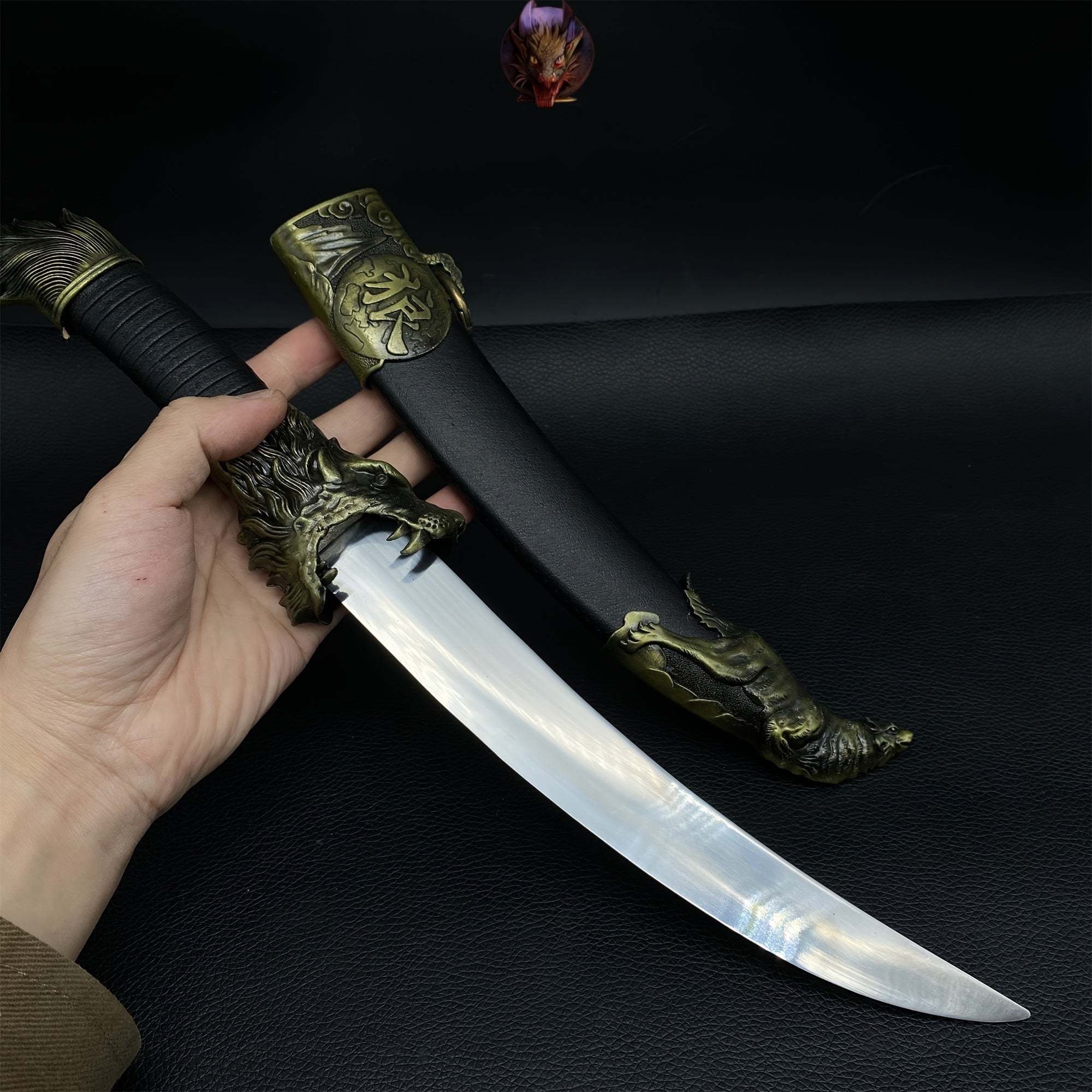 Wolf Head Knife Handcarft Wolf Steel Dagger Blunt Blade Sword