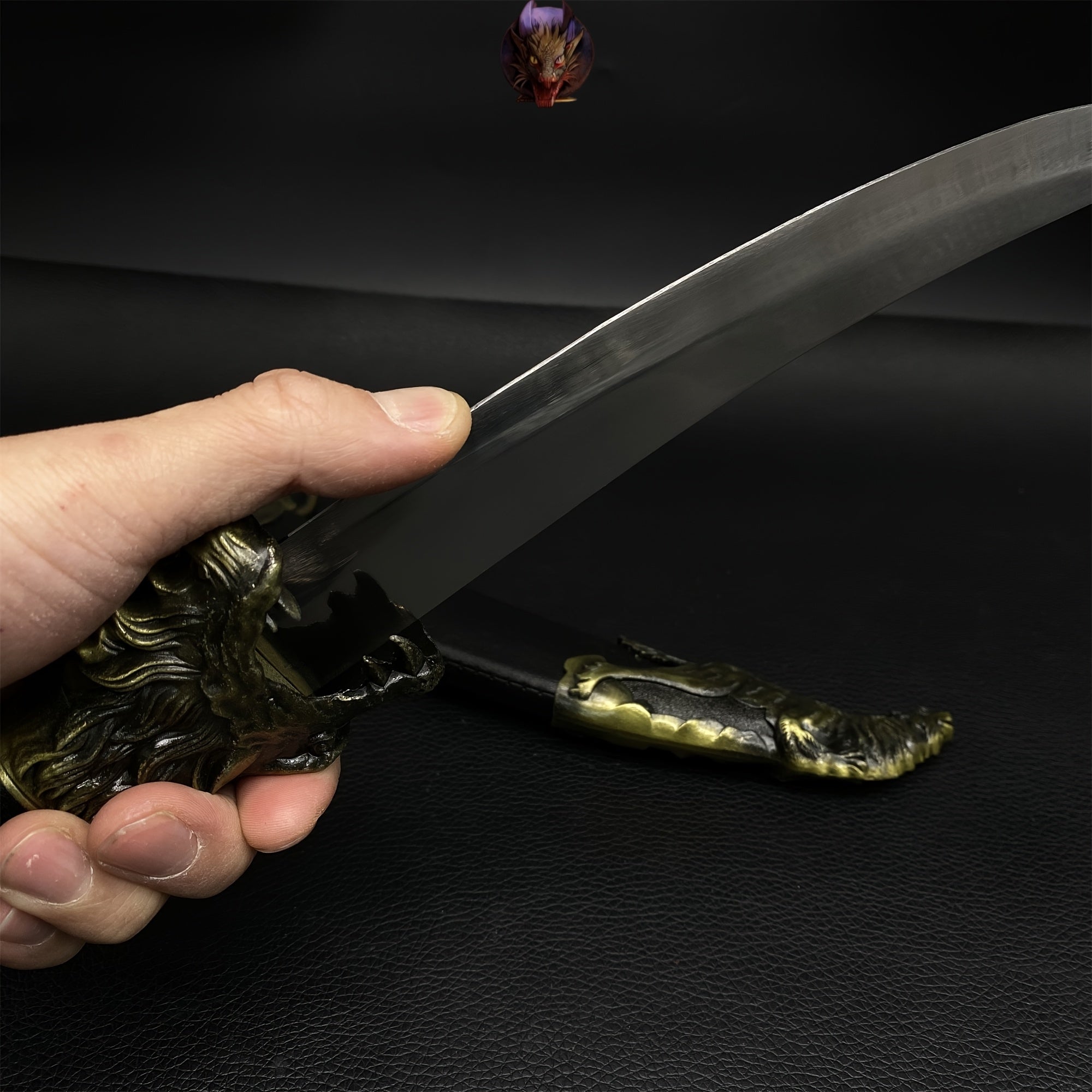 Wolf Head Knife Handcarft Wolf Steel Dagger Blunt Blade Sword