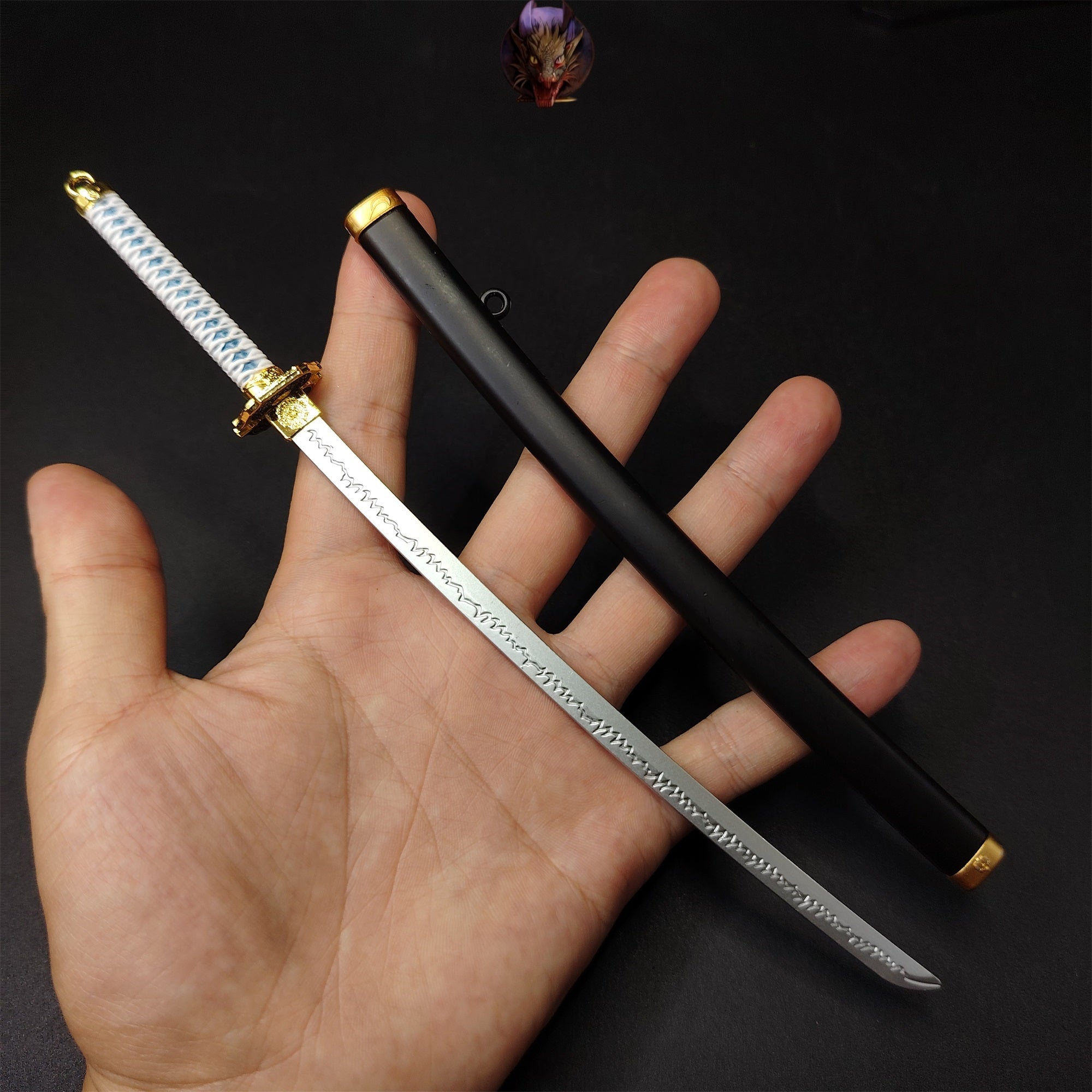 Mini Katana Vergil's Yamato 22CM Metal Replica