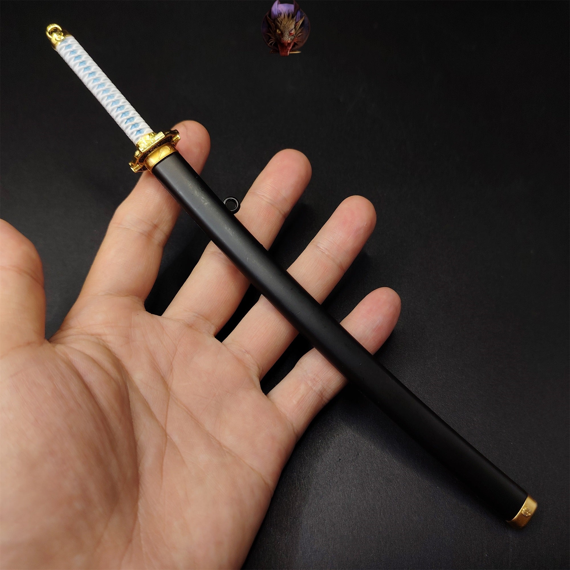Mini Katana Vergil's Yamato 22CM Metal Replica