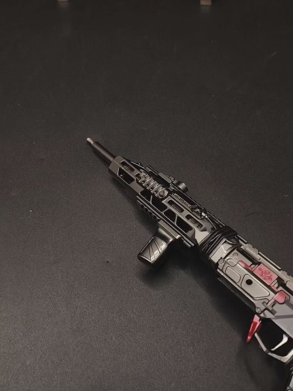 DF Game Tenglong Assault Rifle Metal Replica Tiny Gun