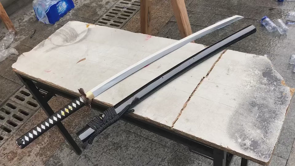 Life-size Carbon Steel Heavenly Frog Katana