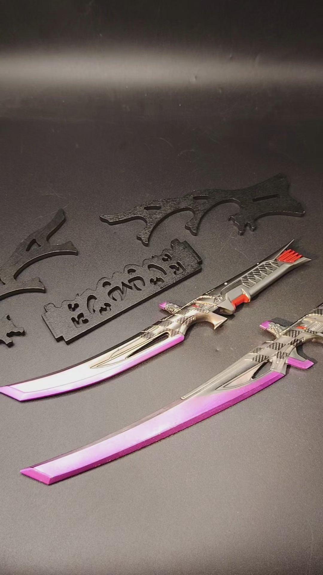 Death Duet Universal Dual Blades Heirloom Metal Replica A Pair