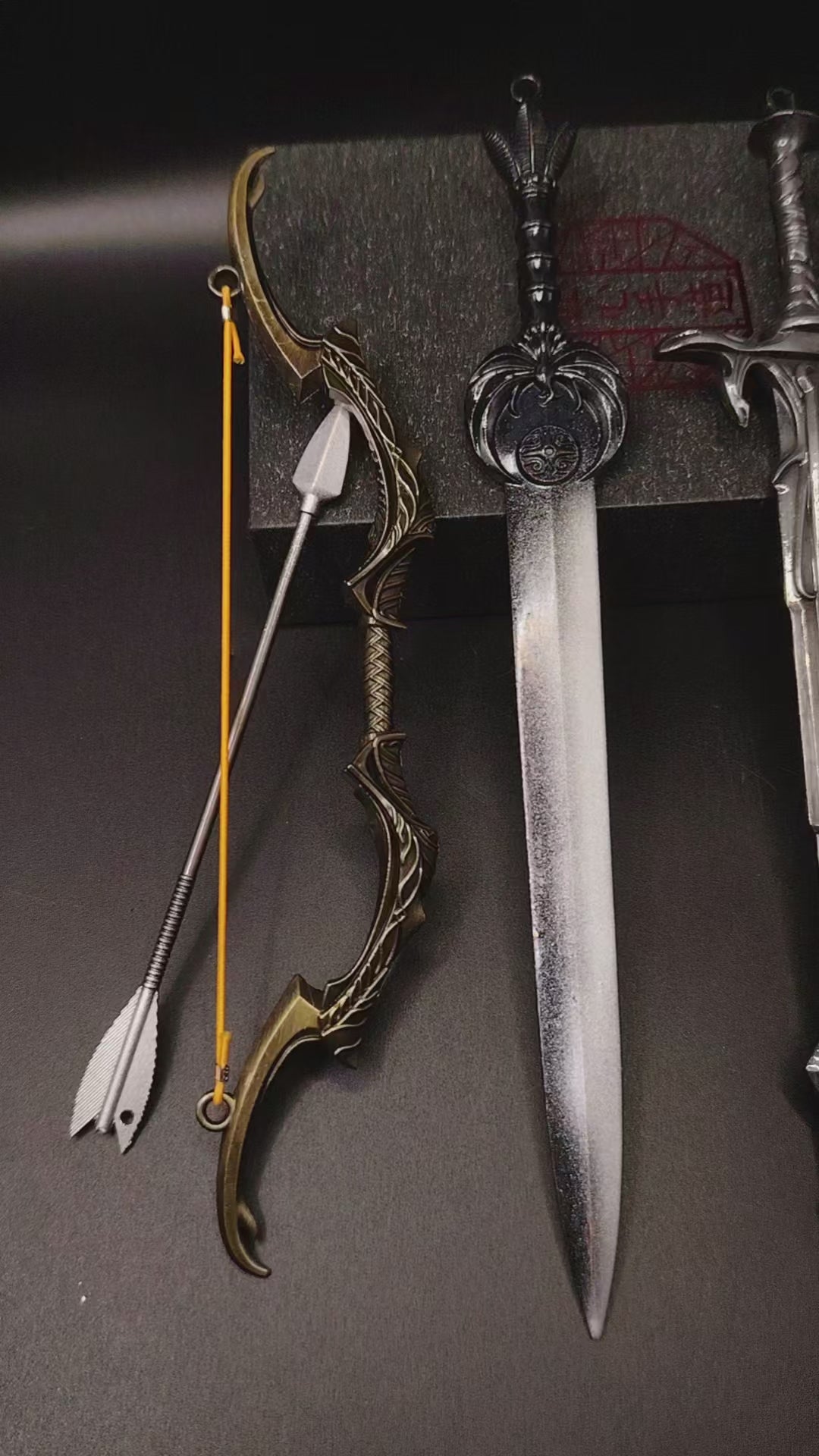 Skyrim Weapons 4 In 1 Pack Metal Replica